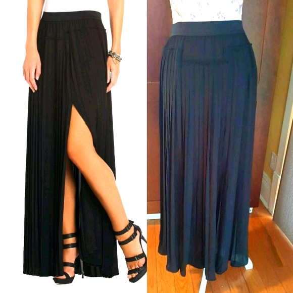 New BCBG Pleated Paneled Maxi Skirt - Picture 1 of 4